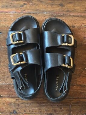 Alohas 100% Leather Sandals BNWOT